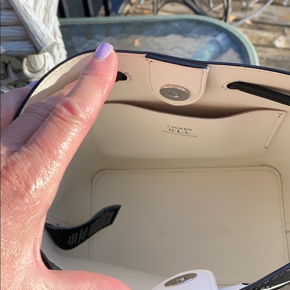 🍂 LAUREN RALPH LAUREN BUCKET CROSSBODY BAG 🍂 - Picture 6 of 11